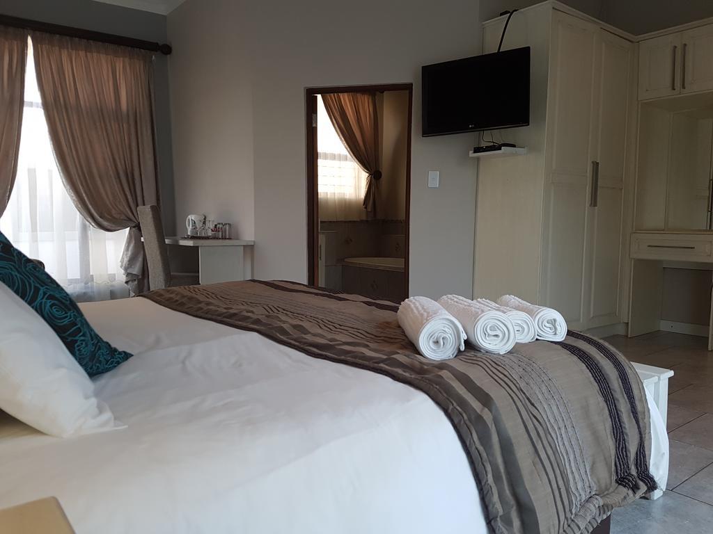 Summerset Place Country House Bela-Bela Quarto foto