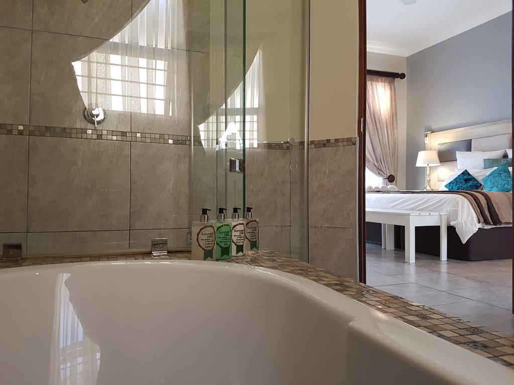 Summerset Place Country House Bela-Bela Quarto foto