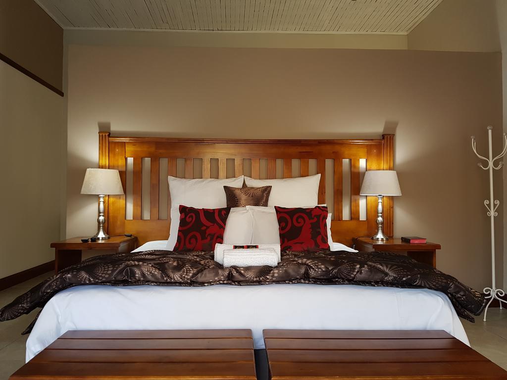 Summerset Place Country House Bela-Bela Quarto foto